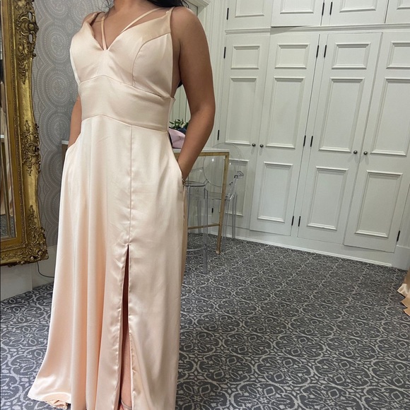 PROM DRESS - Picture 4 of 4